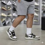 Jordan 1 Retro Low OG 'Medium Olive'