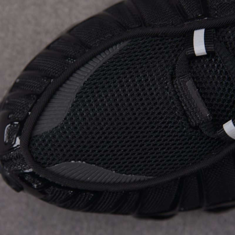 Nike Shox TL ‘Black University Red’