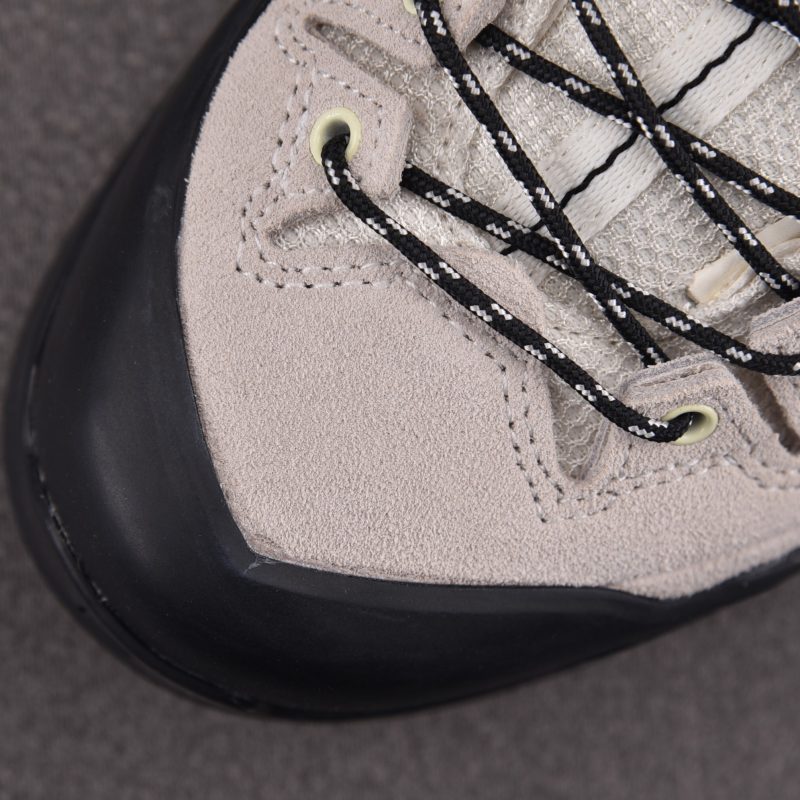 Salomon X-Alp MM6 x Maison Margiela 'Vanilla Ice'