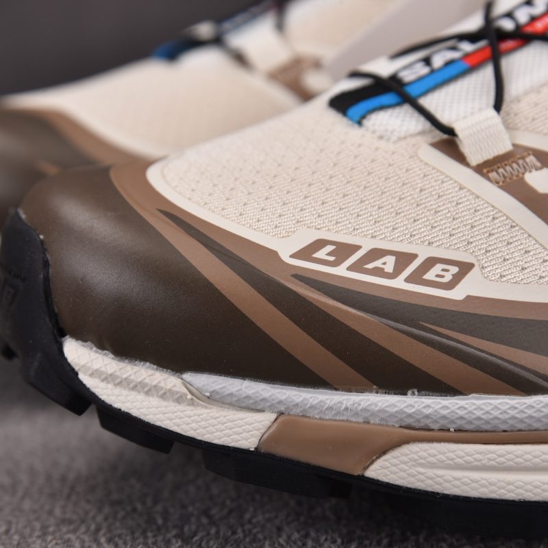 Salomon XT-6 Almond 'Milk Portabella'