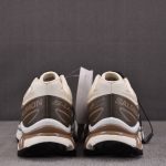 Salomon XT-6 Almond 'Milk Portabella'