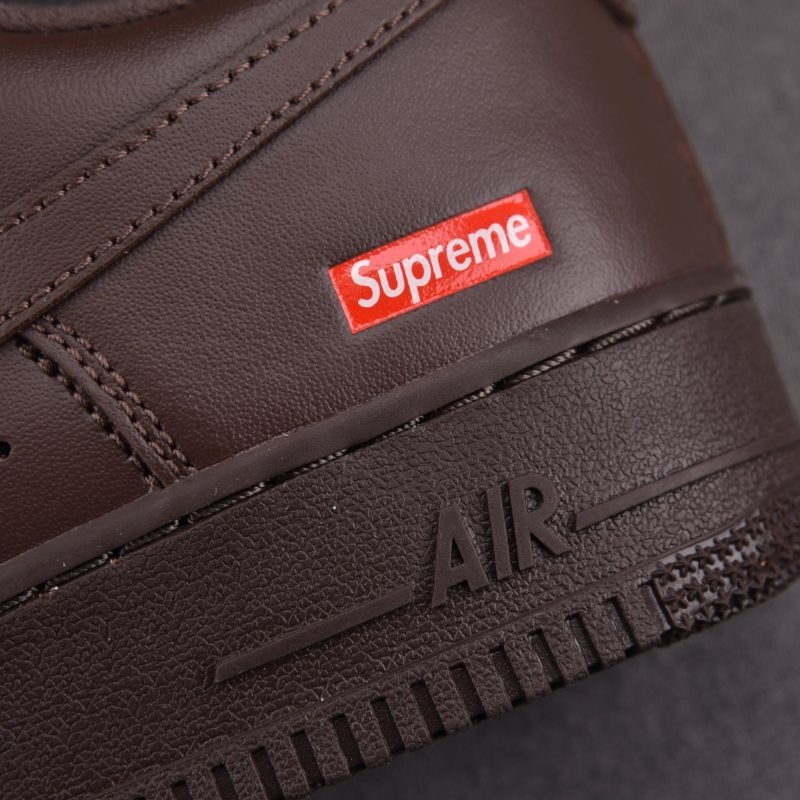 Supreme x Air Force 1 Low 'Baroque Brown'