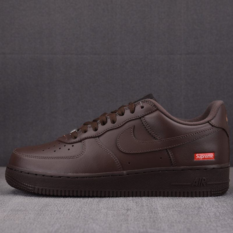Supreme x Air Force 1 Low 'Baroque Brown'