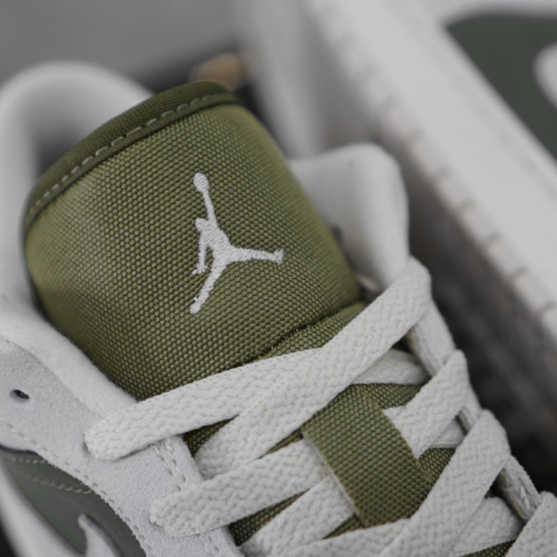 (BEST) Jordan 1 Low SE 'Medium Olive Sail'