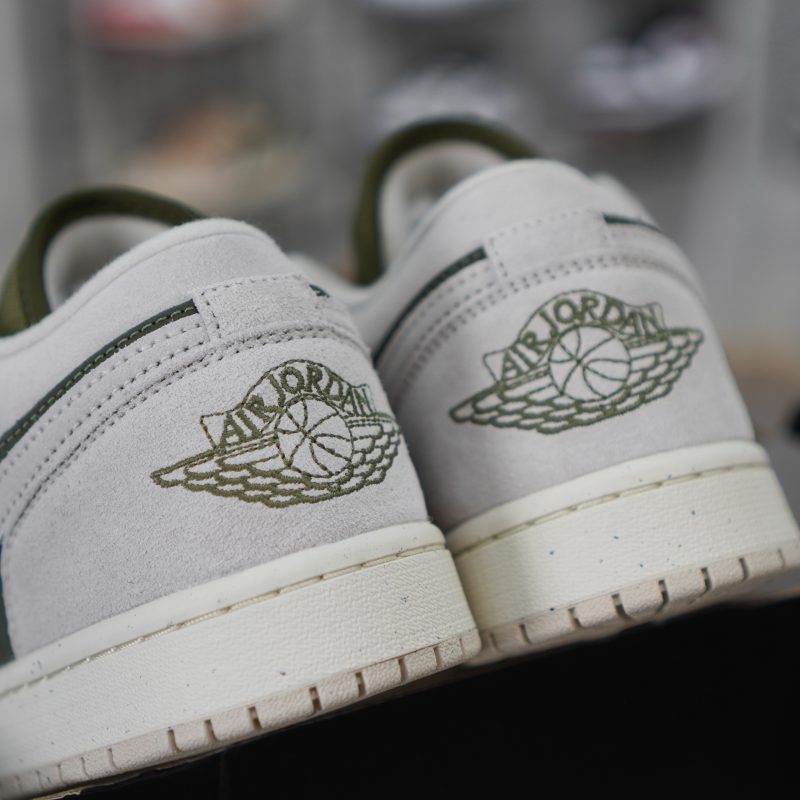 (BEST) Jordan 1 Low SE 'Medium Olive Sail'