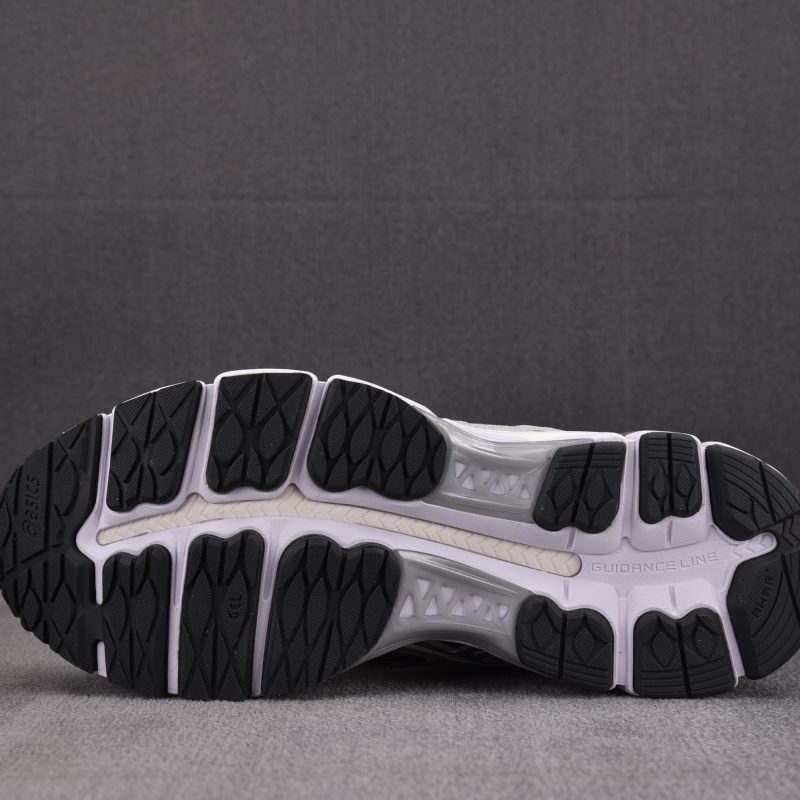 (BEST) Kith x ASICS Gel Kayano 12.1 'Peat Cream'