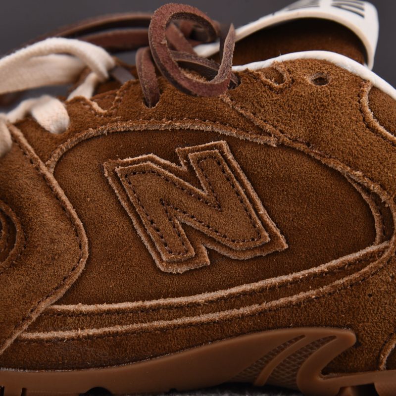 (BEST) Miu Miu x New Balance 530 SL Wmns 'Cinnamon'