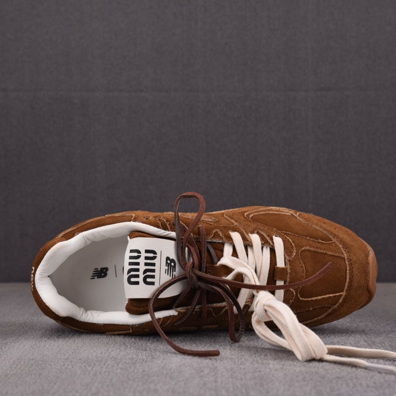 (BEST) Miu Miu x New Balance 530 SL Wmns 'Cinnamon'