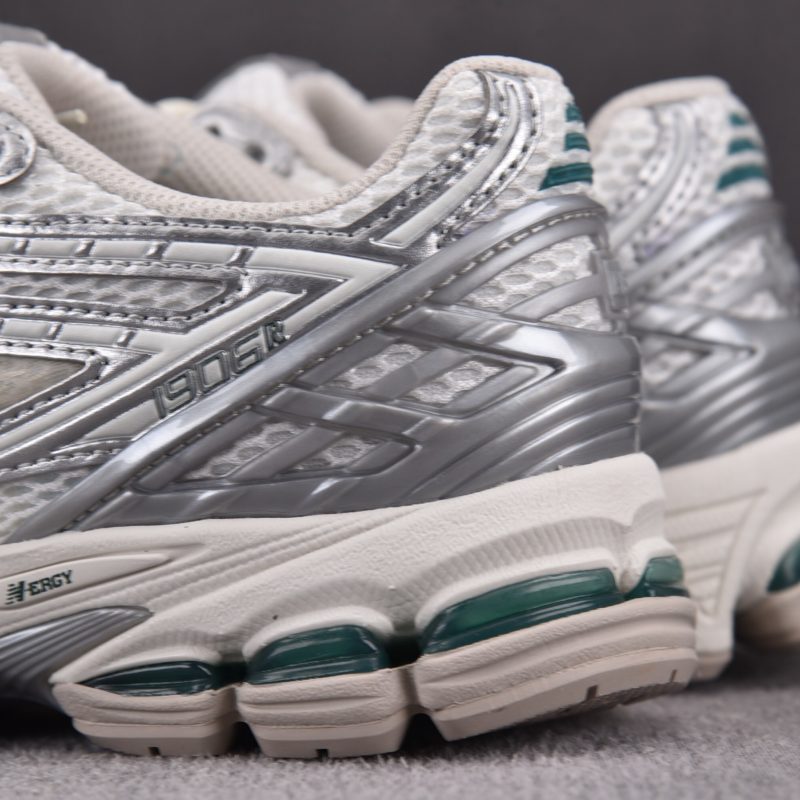 (BEST) New Balance 1906R 'Silver Metallic Sea Salt'