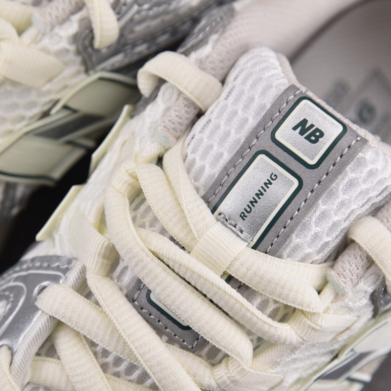 (BEST) New Balance 1906R 'Silver Metallic Sea Salt'