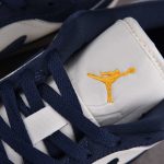(BEST) Jordan 1 Low SE 'Obsidian Suede'