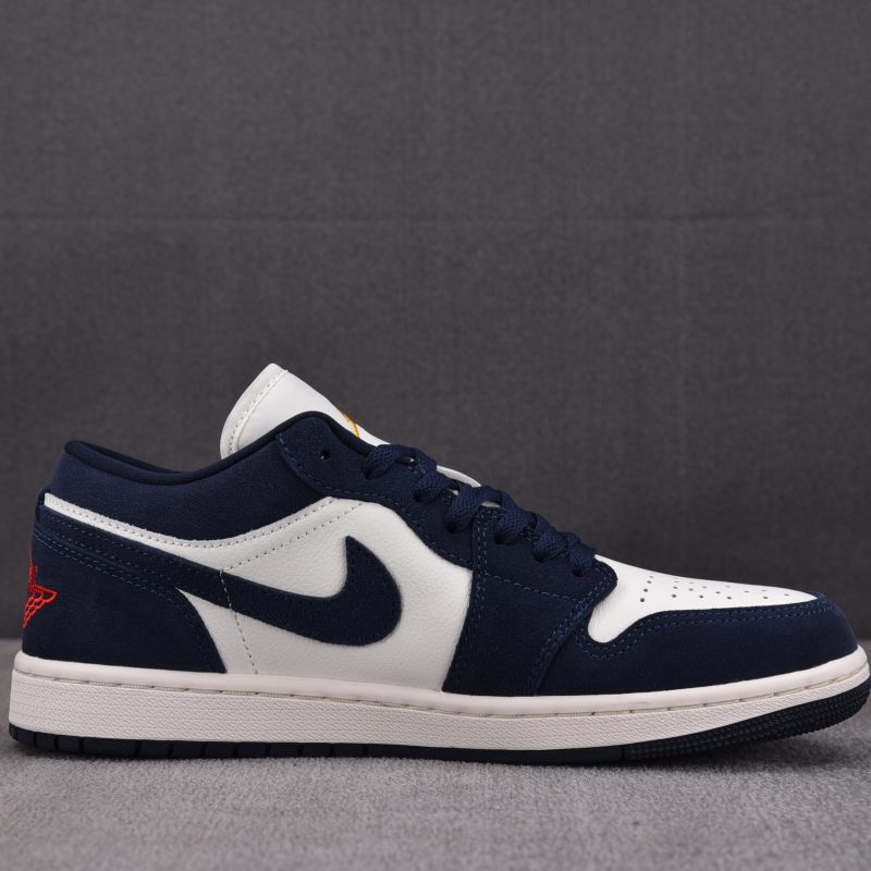 (BEST) Jordan 1 Low SE 'Obsidian Suede'