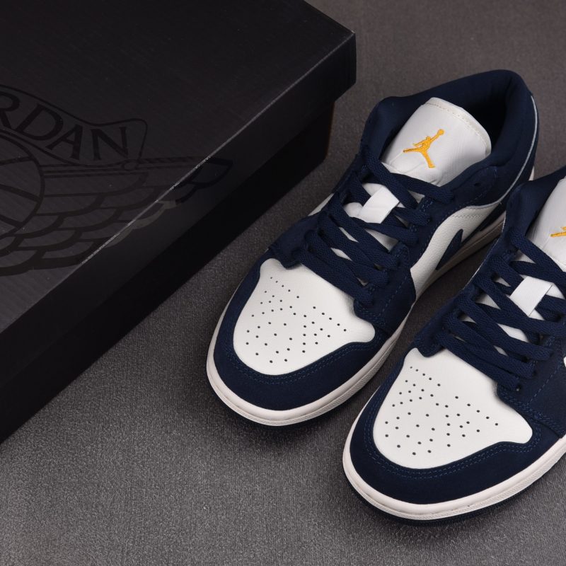 (BEST) Jordan 1 Low SE 'Obsidian Suede'