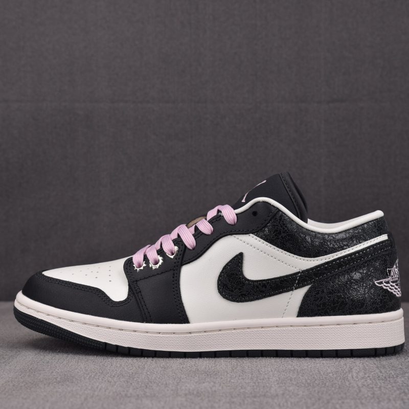 Jordan 1 Low SE Wmns 'Iced Carmine'