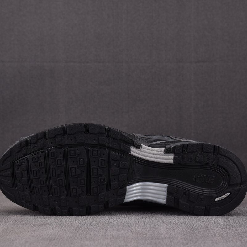 Nike P-6000 Suede 'Anthracite Metallic Silver'