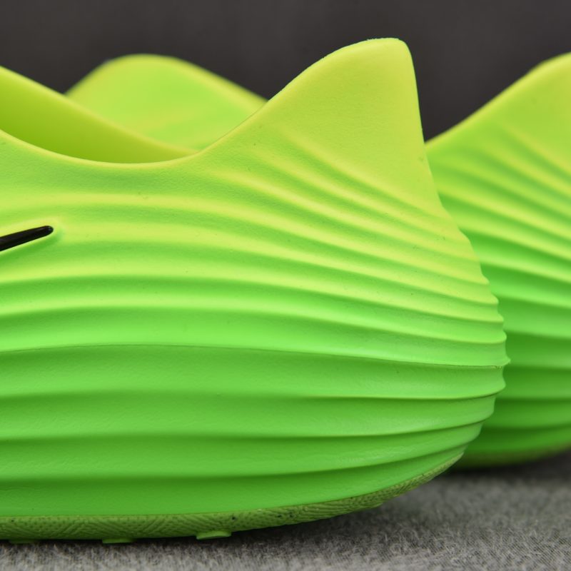 Nike ReactX Rejuven8 'Green Strike'
