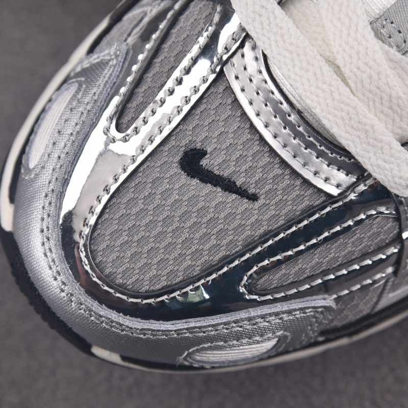 Nike P-6000 'Metallic Silver'