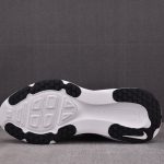 Vomero 18 'Black Coconut Milk'