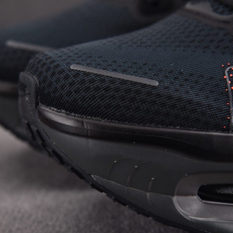 Vomero Premium Wmns 'Black Sapphire Rose'