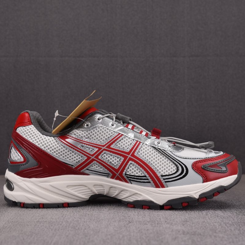 ASICS Gel-Kahana TR V4 'Red Silver'
