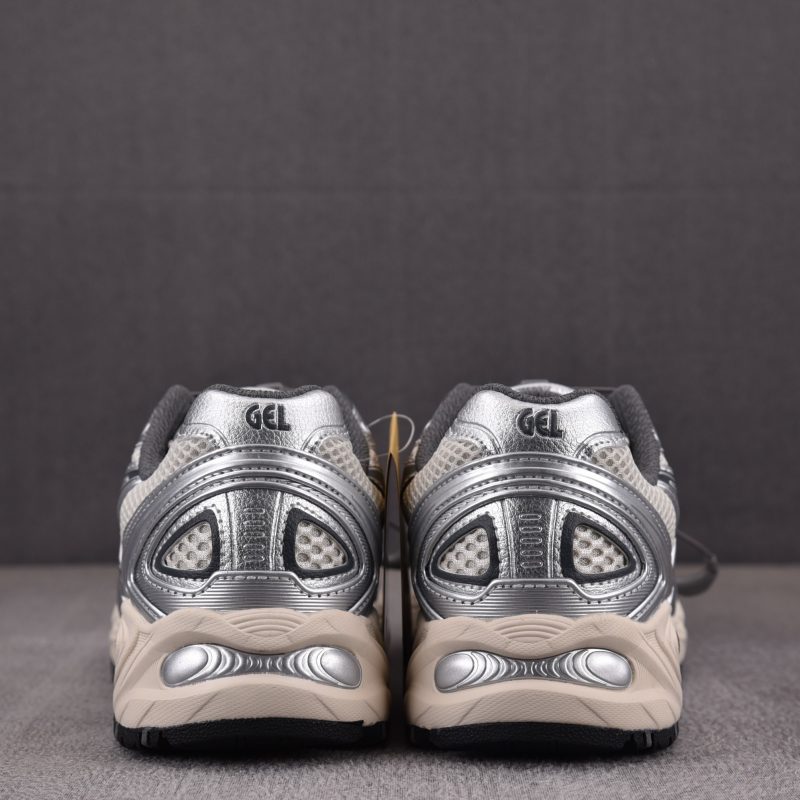 Asics Gel-Kahana TR V4 'Silver White'