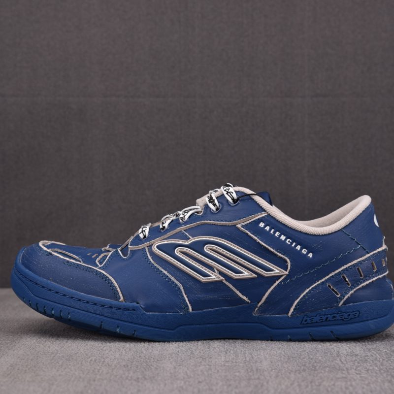 Balenciaga Hamptons Sneaker Worn-Out 'Navy Taupe'