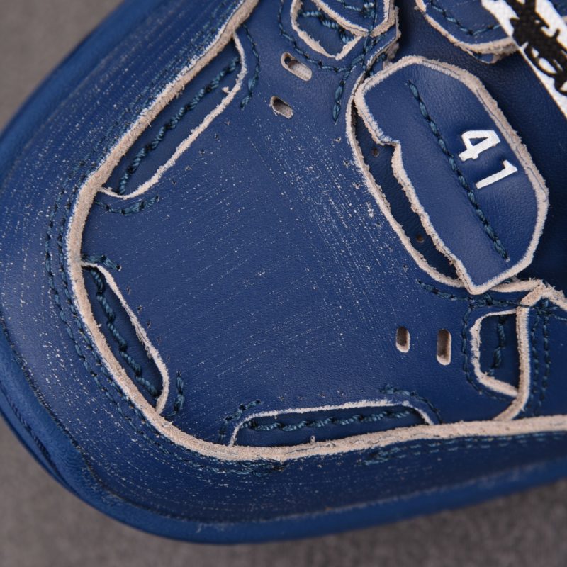 Balenciaga Hamptons Sneaker Worn-Out 'Navy Taupe'