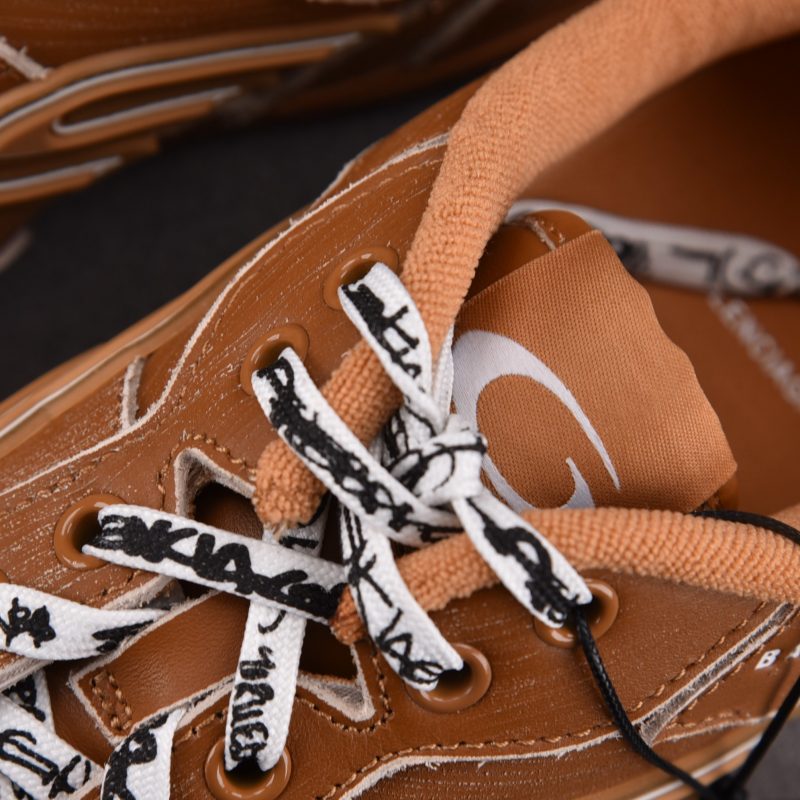 Balenciaga Hamptons Worn-Out 'Camel Brown'