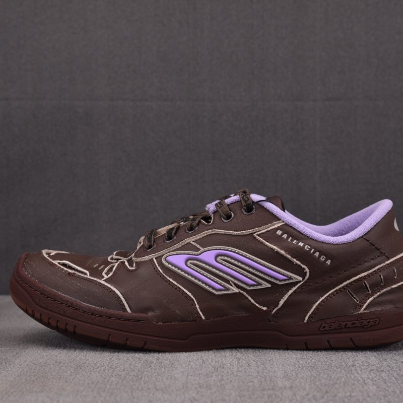 Balenciaga Hamptons Worn-Out Sneaker 'Brown Lilac'