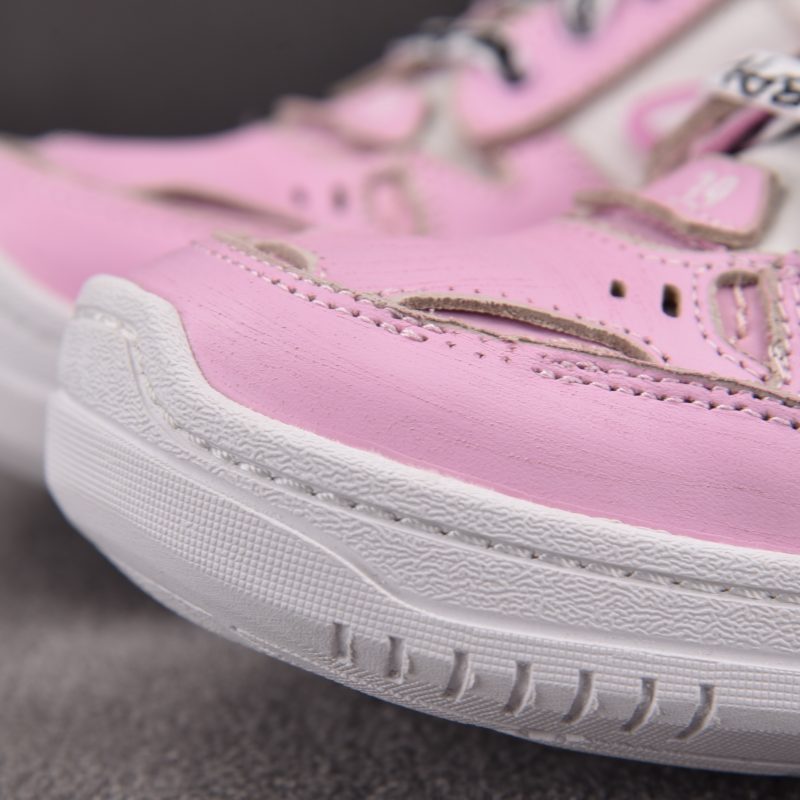 Balenciaga Hamptons Worn-Out Sneaker 'Pink'