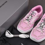 Balenciaga Hamptons Worn-Out Sneaker 'Pink'