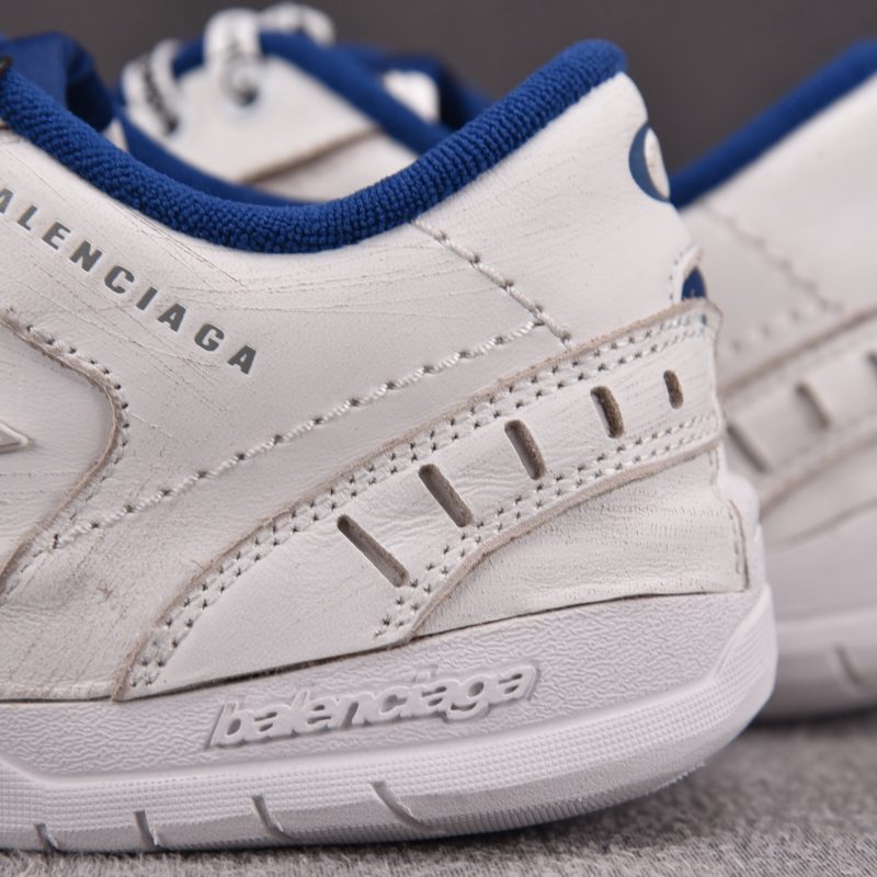 Balenciaga Hamptons Worn-Out Sneaker 'White Dark Blue'