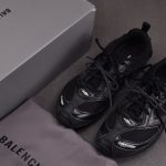 Balenciaga Radar Gradient Lines 'Black' Sneaker