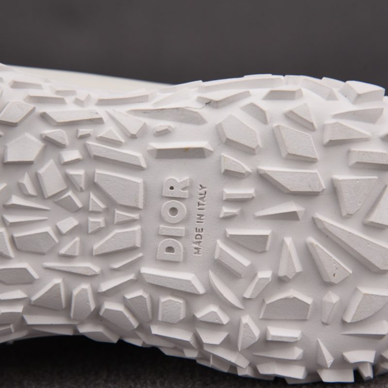 DIOR B28 High-Top Sneaker 'Blanco Alto Hombre'