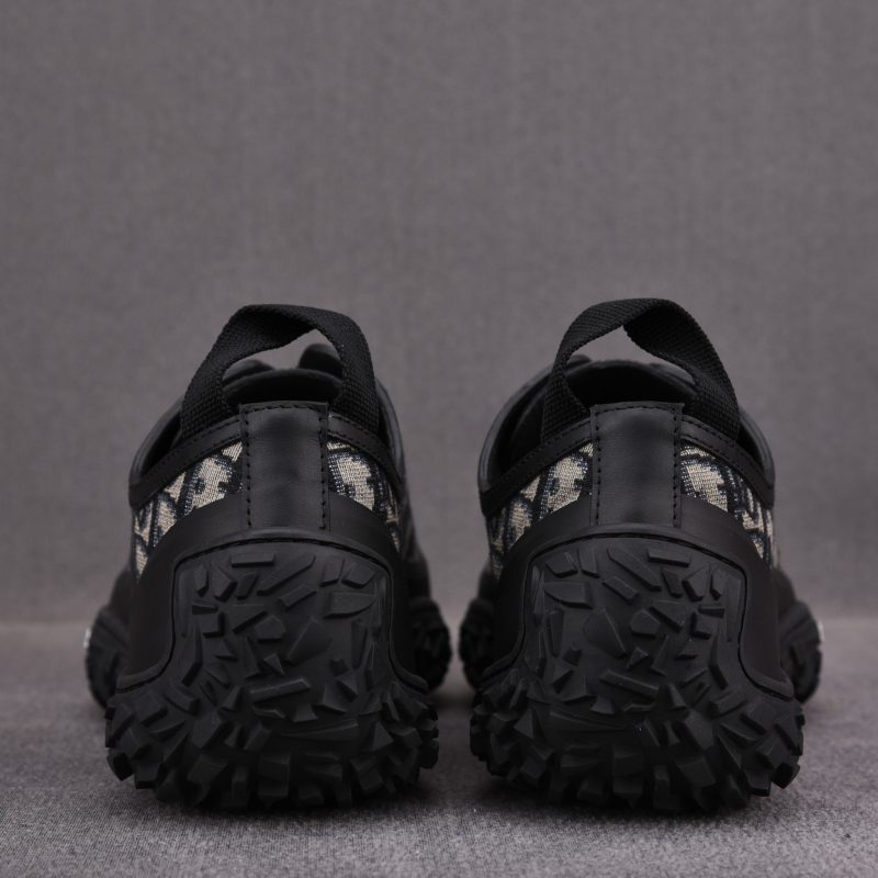 DIOR B28 Low Top Sneaker 'Beige Black'