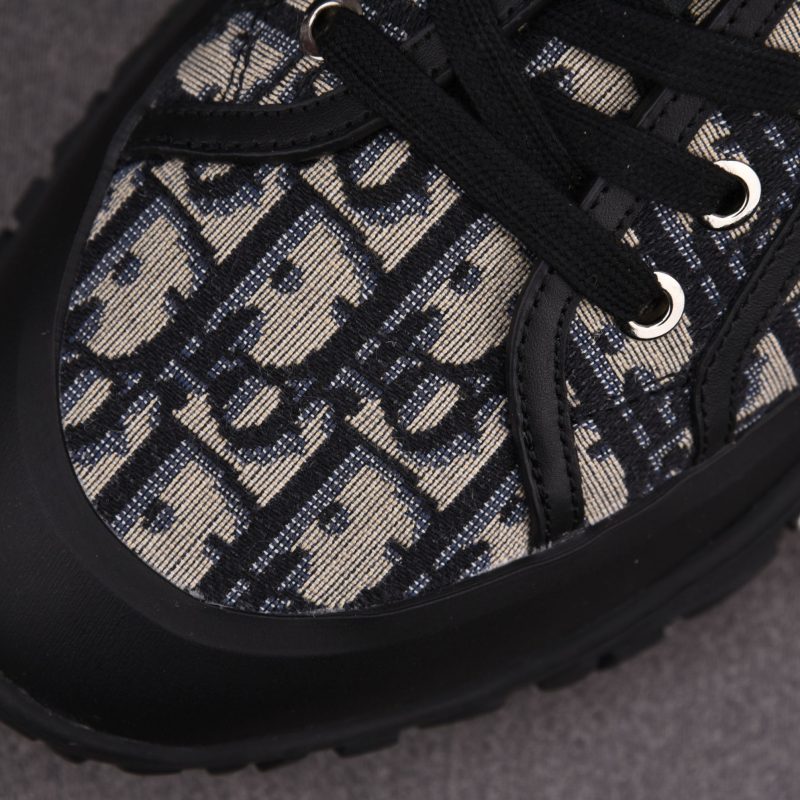 DIOR B28 Low Top Sneaker 'Beige Black'