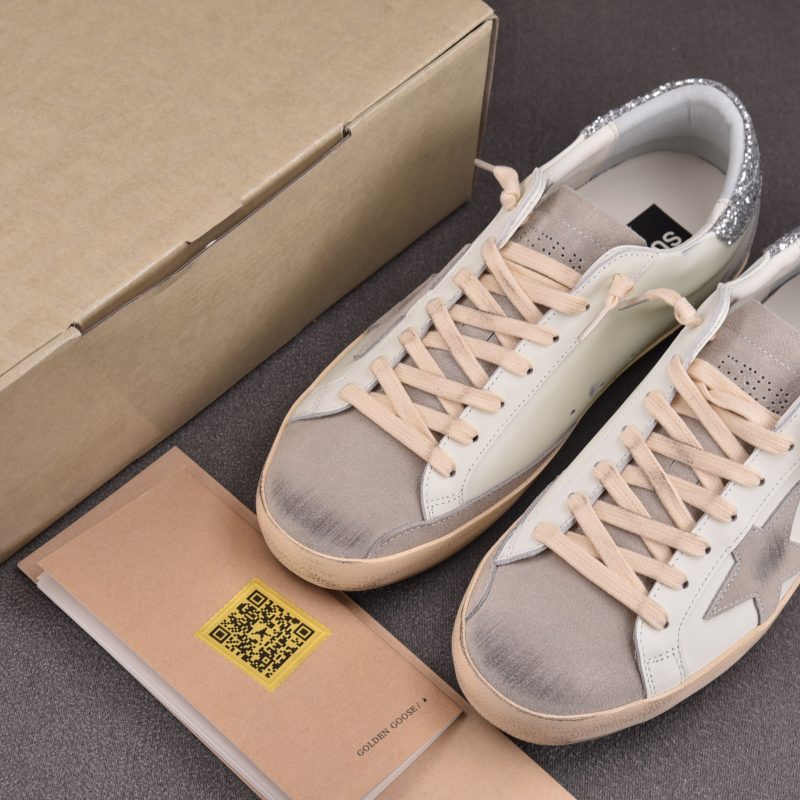 Golden Goose Super-Star 'Gray Star' Sneaker