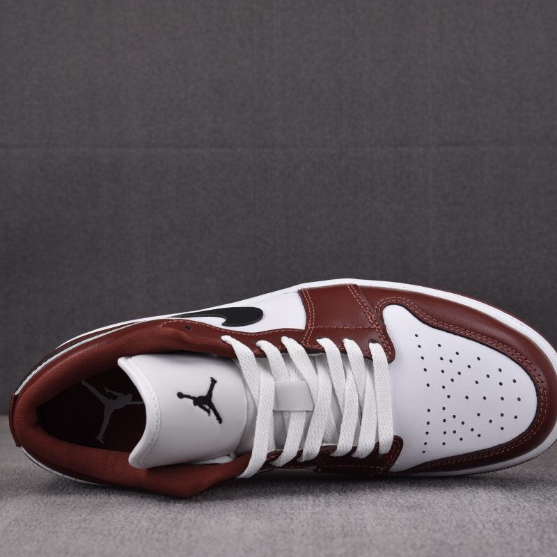 Jordan 1 Low SE 'Dark Pony'