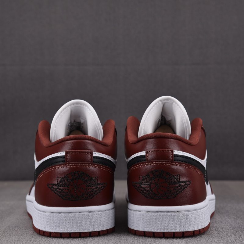 Jordan 1 Low SE 'Dark Pony'