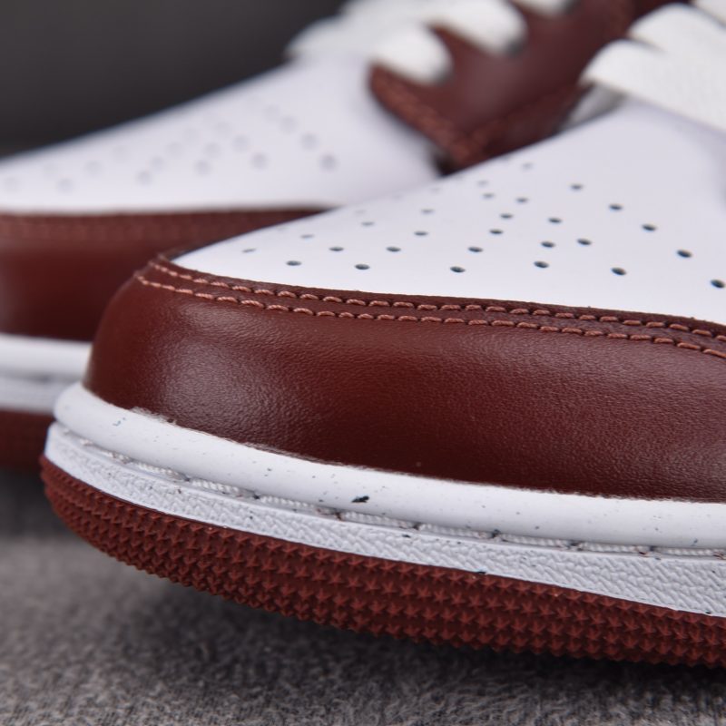 Jordan 1 Low SE 'Dark Pony'