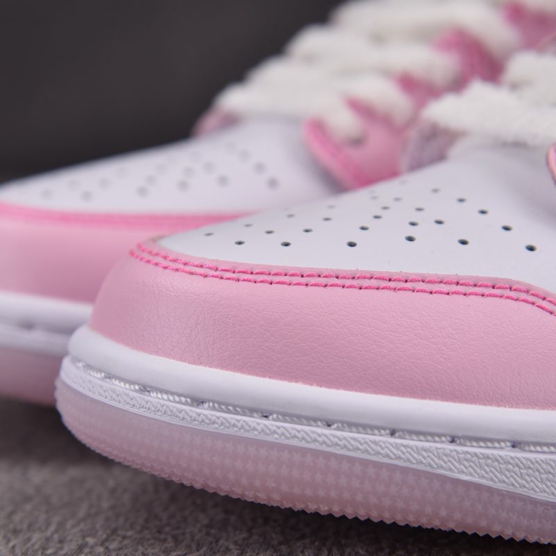 Jordan 1 Low SE 'Paw Print Pink Foam'