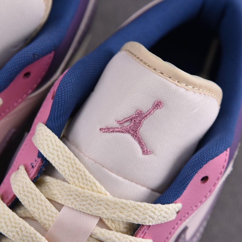Jordan 1 Low Wmns 'Pastel Purple'