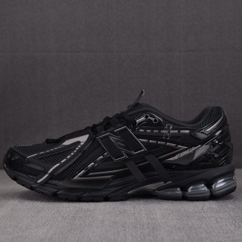 New Balance 1906A Concrete 'Black'