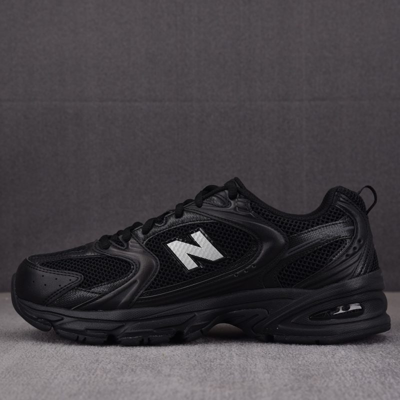 New Balance 530 Retro 'Black'