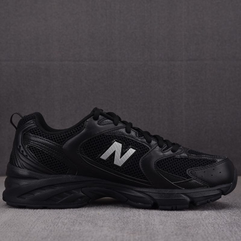 New Balance 530 Retro 'Black'