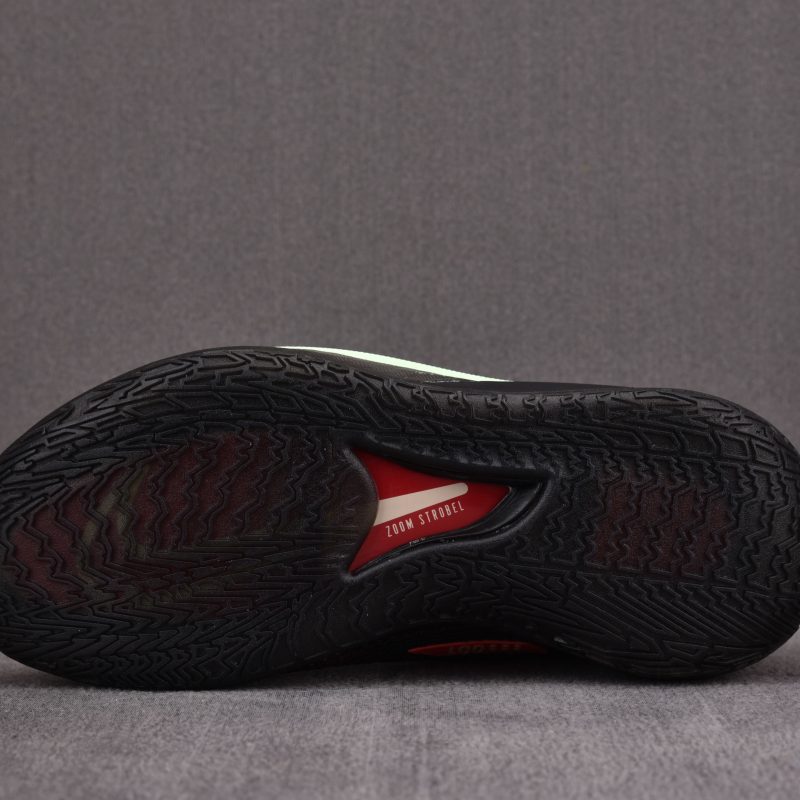 Nike Air Zoom GT Cut 'Black Hyper Crimson'