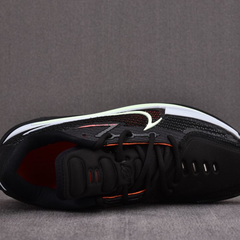 Nike Air Zoom GT Cut 'Black Hyper Crimson'