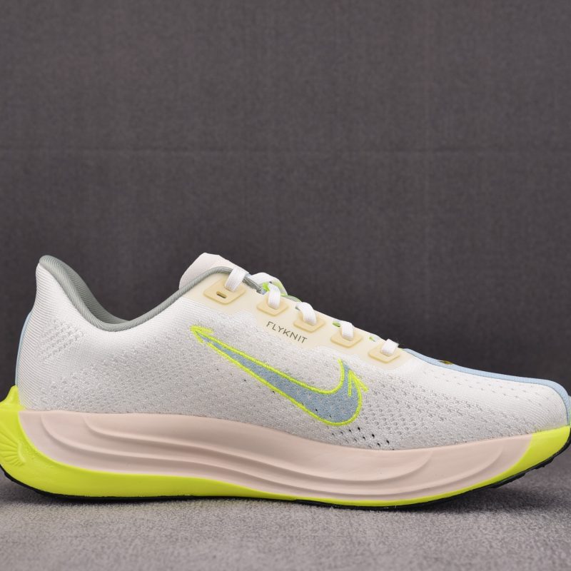 Nike ZoomX Pegasus Plus 'Sail Black'