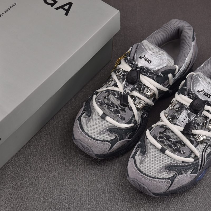 Toga x Gel-Cumulus 16 TG 'Grey Black Pure Silver'