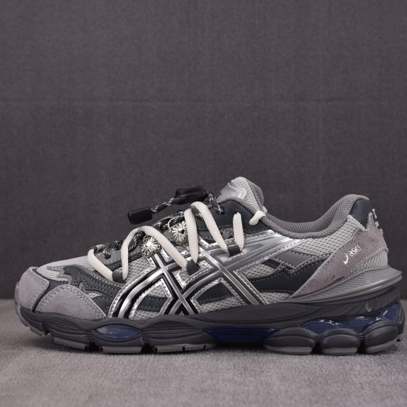 Toga x Gel-Cumulus 16 TG 'Grey Black Pure Silver'